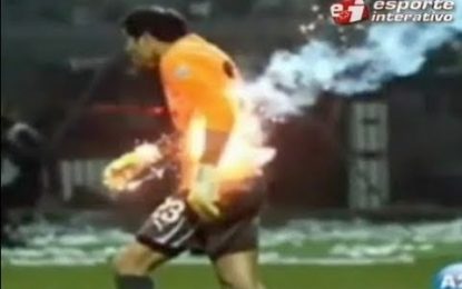 Guarda redes em chamas