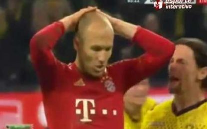 Robben falha penalti e é gozado na cara