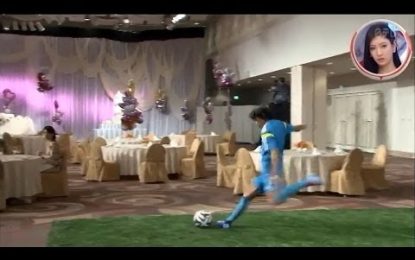 Shunsuke Nakamura derruba noivos de um bolo de casamento