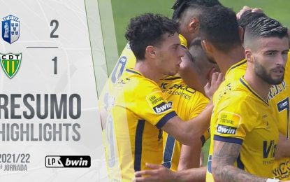 Highlights | Resumo: FC Vizela 2-1 Tondela (Liga 21/22 #2)