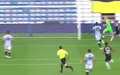 Vídeo: Avançado de Marco Silva marcou o golo mais surreal do Ano