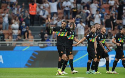 Vídeo: Inter dá 6 com bis de Dzeko e assistência de Dumfries