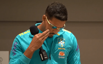 Vídeo: O discurso emocionado de Lucas Veríssimo na apresentação à seleção do Brasil