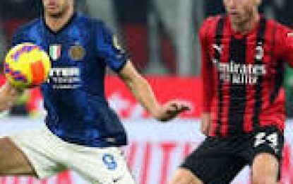 Vídeo: Nápoles derrota AC Milan e Inter fica mais isolado na liderança