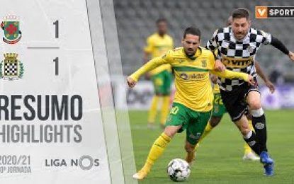 Highlights | Resumo: Paços de Ferreira 1-1 Boavista (Liga 21/22 #19)