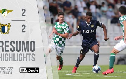 Highlights | Resumo: Famalicão 5-0 Moreirense (Liga 21/22 #22)